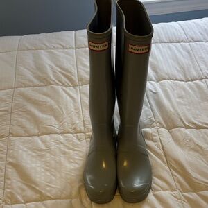 Hunter Gray Waterproof Footwear